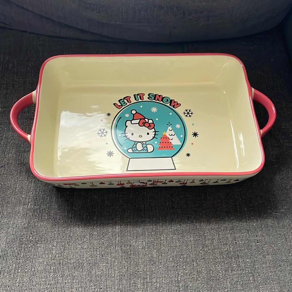Hello Kitty holiday dish Christmas